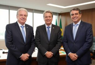 Ronaldo Caiado, Ratinho Jr e Casagrande têm maior aprovação entre 11 governos av